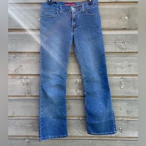 Low rise levi jeans